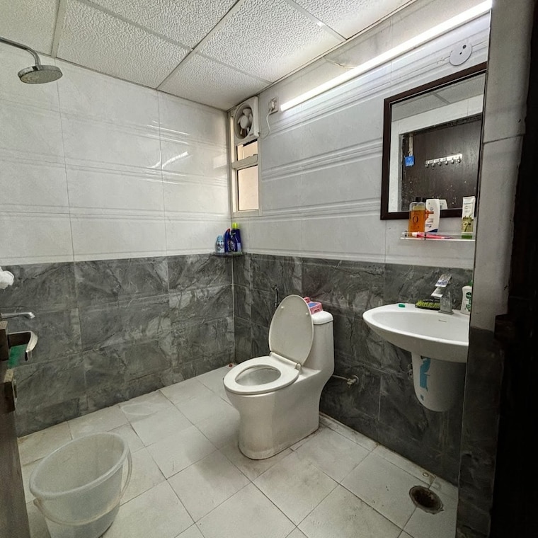 Bathroom, express-zenith 2 Bedroom 608 Sq.Ft. Apartment In Sector 77 Noida 9294484