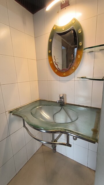Bathroom in 2 BHK Apartment at Aum Sahil Tower, Lower Parel – for Rent