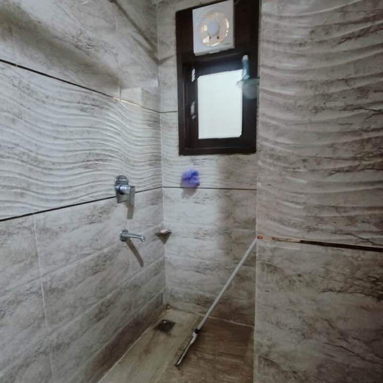 Bathroom, supertech-cape-town 3 Bedroom 1505 Sq.Ft. Apartment In Sector 74 Noida 9294518