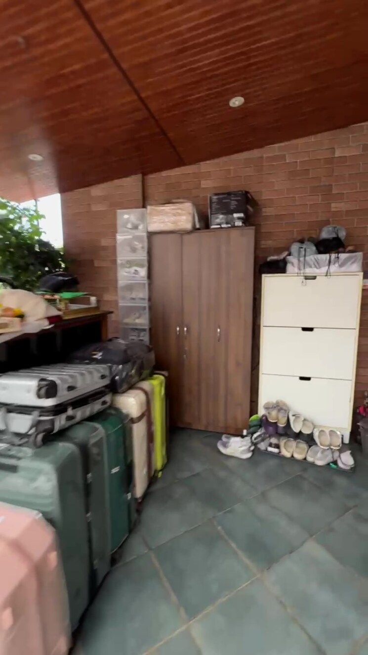 Terrace, andheri west 1 Bedroom 900 Sq.Ft. Apartment In Andheri West Mumbai 9294524