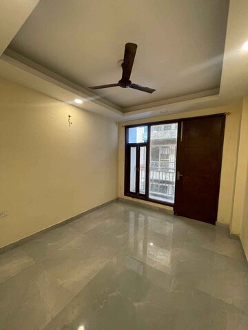 2 BHK Builder Floor For Rent in Saket