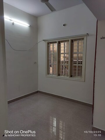 Bedroom in 2 BHK Independent House at Kammanahalli – for Rent