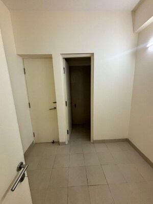 Bathroom in 2.5 BHK Apartment at Emaar Emerald Estate, Sector 65 – for Sale