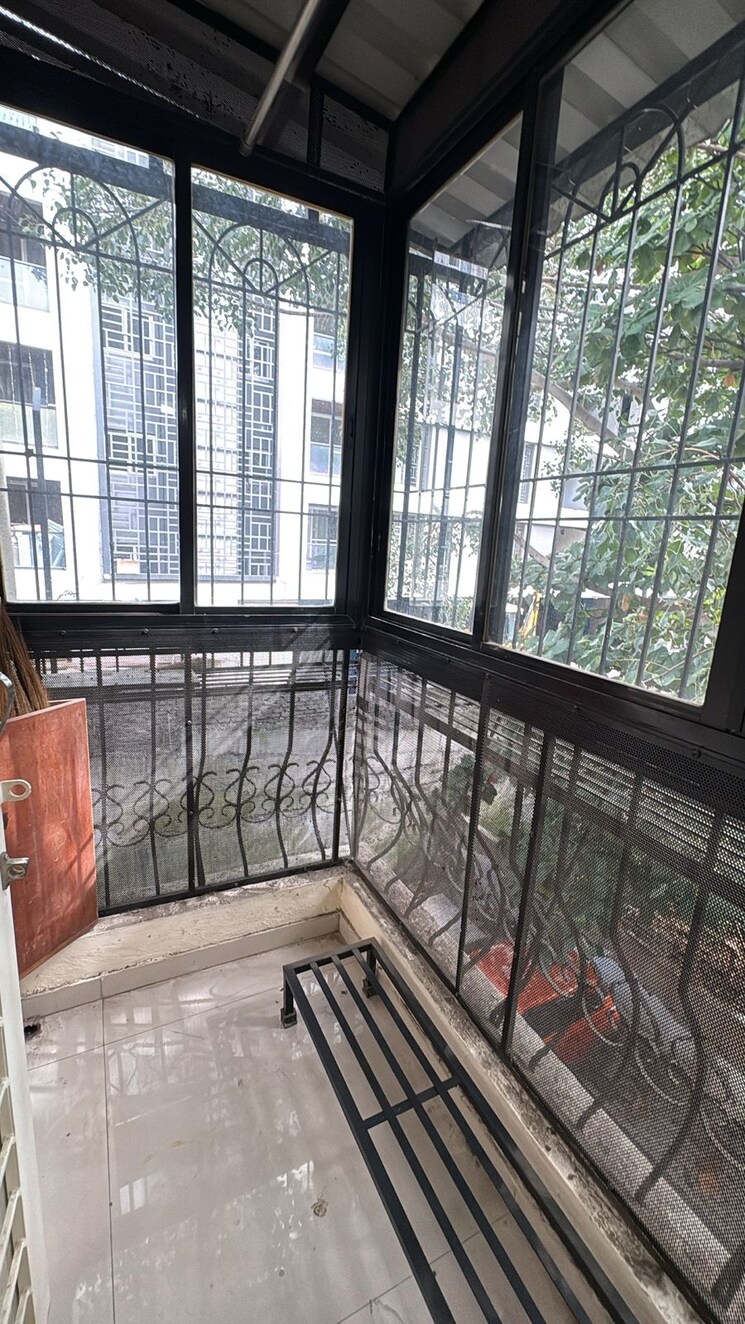 Balcony, raheja-gardens 2 Bedroom 1100 Sq.Ft. Apartment In Wanwadi Pune 9294781