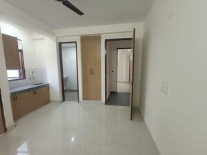 Room in 1 RK Builder Floor at Saket – for Rent