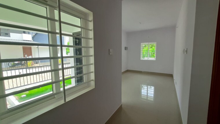 Room, poothole 3 Bedroom 1500 Sq.Ft. Villa In Poothole Thrissur 9294728