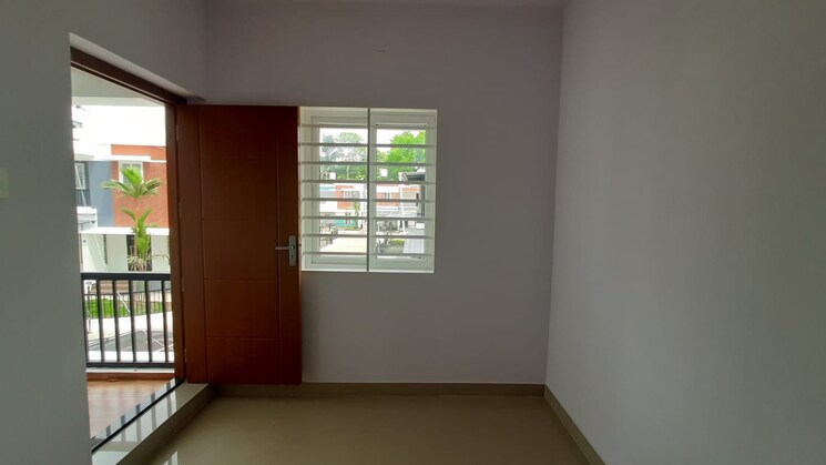 Room, poothole 3 Bedroom 1500 Sq.Ft. Villa In Poothole Thrissur 9294728