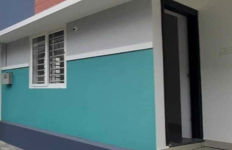 Room, poothole 3 Bedroom 1500 Sq.Ft. Villa In Poothole Thrissur 9294728