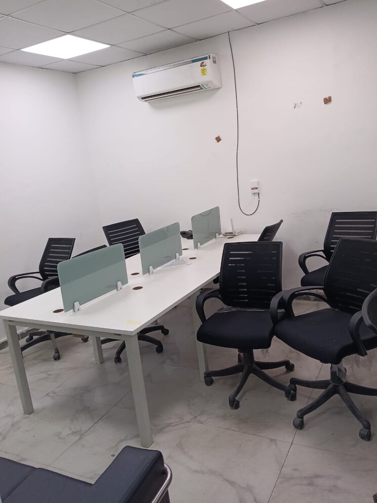 Team Area, sector 2 Commercial Office Space in IT/SEZ 800 Sq.Ft. In Sector 2 Noida 9294777