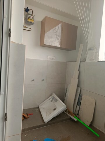 Bathroom in 3 BHK Apartment at Rajapushpa Provincia, Narsingi – for Rent