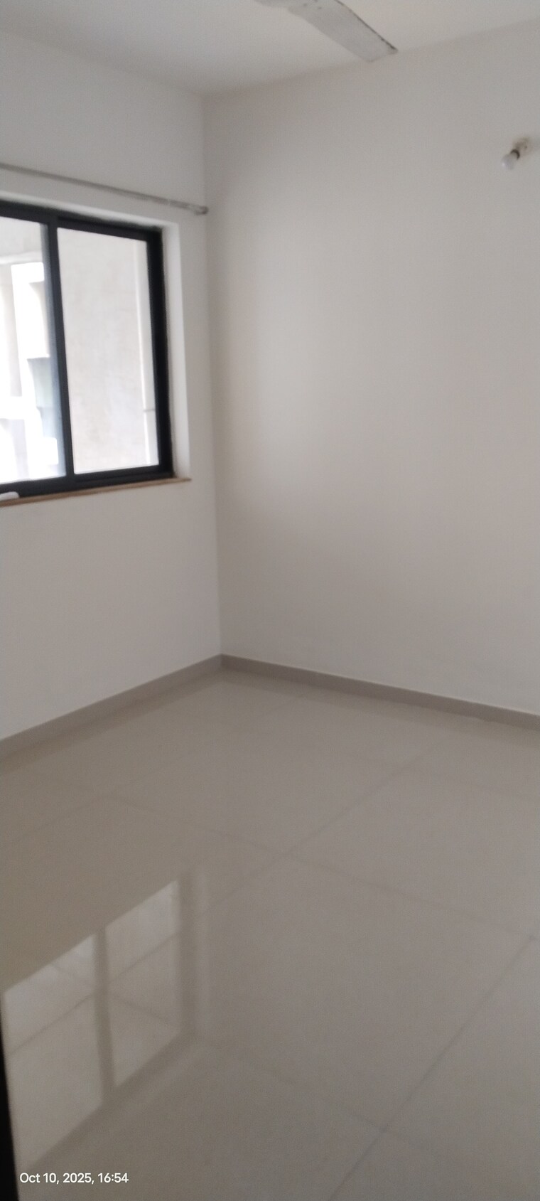 Room, lodha-palava-city-lakeshore-greens 1 Bedroom 550 Sq.Ft. Apartment In Dombivli East Thane 9294861