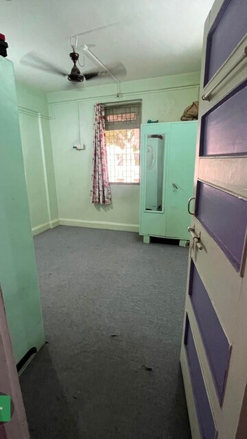 Team Area in 1 BHK Apartment at Hadapsar – for Rent