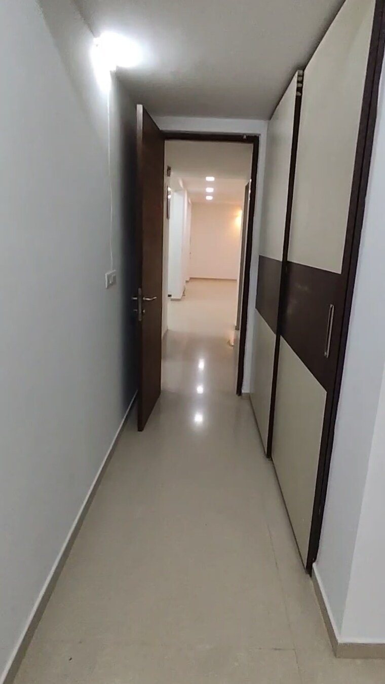 Master Bedroom, nahar-barberry-bryony 3.5 Bedroom 2050 Sq.Ft. Apartment In Chandivali Mumbai 9294892