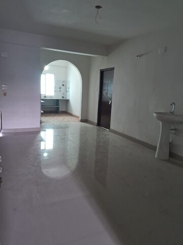 2 BHK Apartment For Sale in Barrackpore