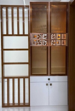 Room in 3 BHK Apartment at Rajapushpa Provincia, Narsingi – for Rent