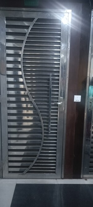 4 BHK Apartment – Exterior View View at Amrapali Eden Park, Sector 50 - for Rent