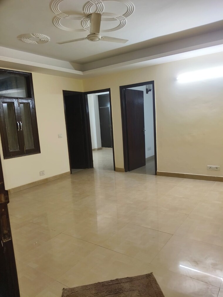 Room, saket 2 Bedroom 800 Sq.Ft. Builder Floor In Saket Delhi 9294939