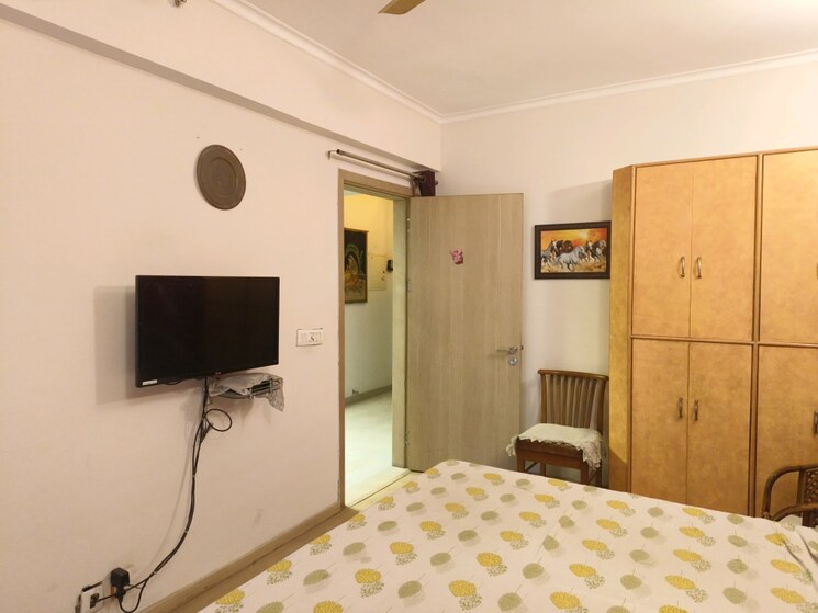 Bedroom, dlf-new-town-heights-i 3.5 Bedroom 1930 Sq.Ft. Apartment In Sector 90 Gurgaon 9295023