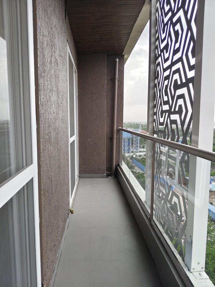 Balcony, yashcon-neon 1 RK 500 Sq.Ft. Apartment In Viman Nagar Pune 9295011