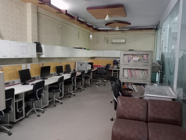 Cover Image, gomti nagar Commercial Office Space 900 Sq.Ft. In Gomti Nagar Lucknow 9295019