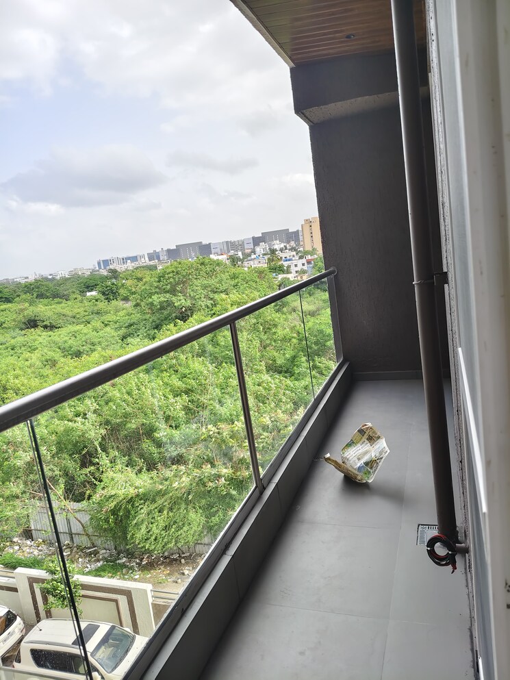 Balcony, gera-world-of-joy Studio 500 Sq.Ft. Apartment In Kharadi Pune 9295021