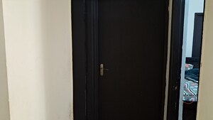 Furnished Amenities in 3 BHK Apartment at Amrapali Silicon City, Sector 76 – for Sale