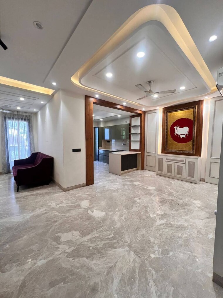  Parking, dlf-cyber-sez 4 Bedroom 2900 Sq.Ft. Builder Floor In Sector 24 Gurgaon 9295045