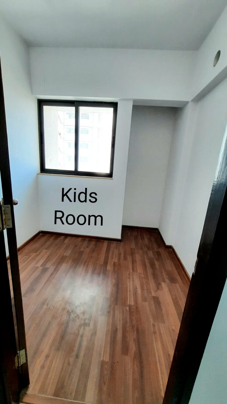 Bedroom, dombivli east 1.5 Bedroom 868 Sq.Ft. Apartment In Dombivli East Thane 9295022