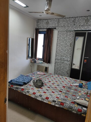 Bedroom in 2 BHK Apartment at Kachnar CHS Vasant Vihar, Vasant Vihar – for Rent
