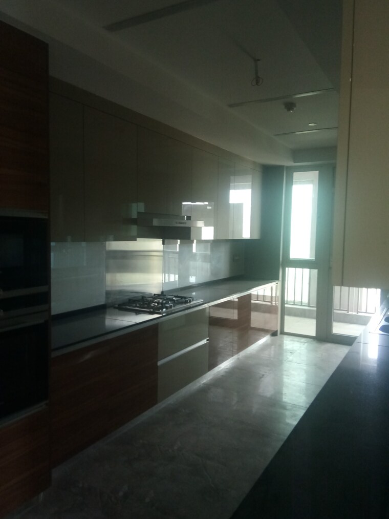 Kitchen, dlf-the-crest 4 Bedroom 3081 Sq.Ft. Apartment In Sector 54 Gurgaon 9295100
