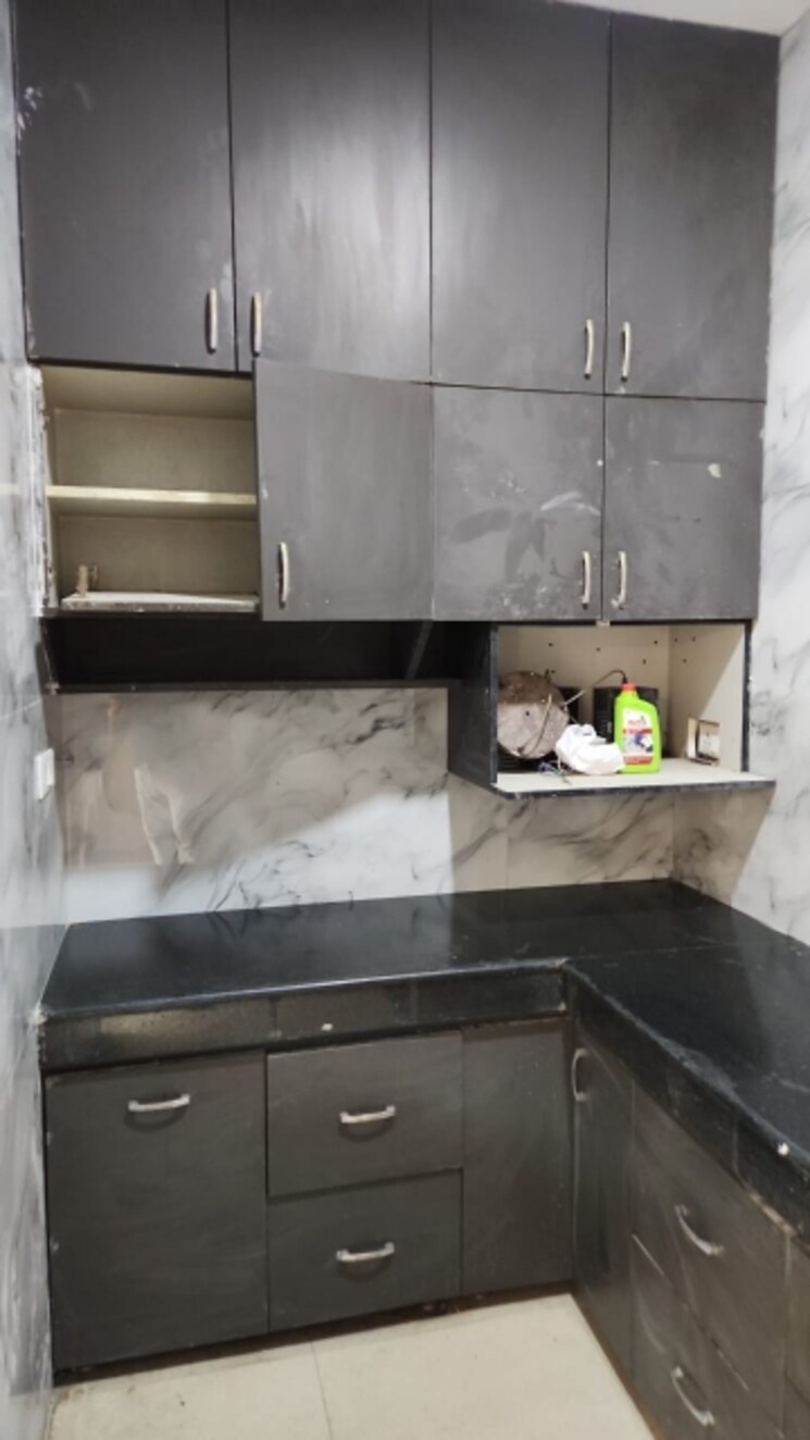 Kitchen, sushant-lok-2 3 Bedroom 300 Sq.Yd. Builder Floor In Sector 57 Gurgaon 9295157