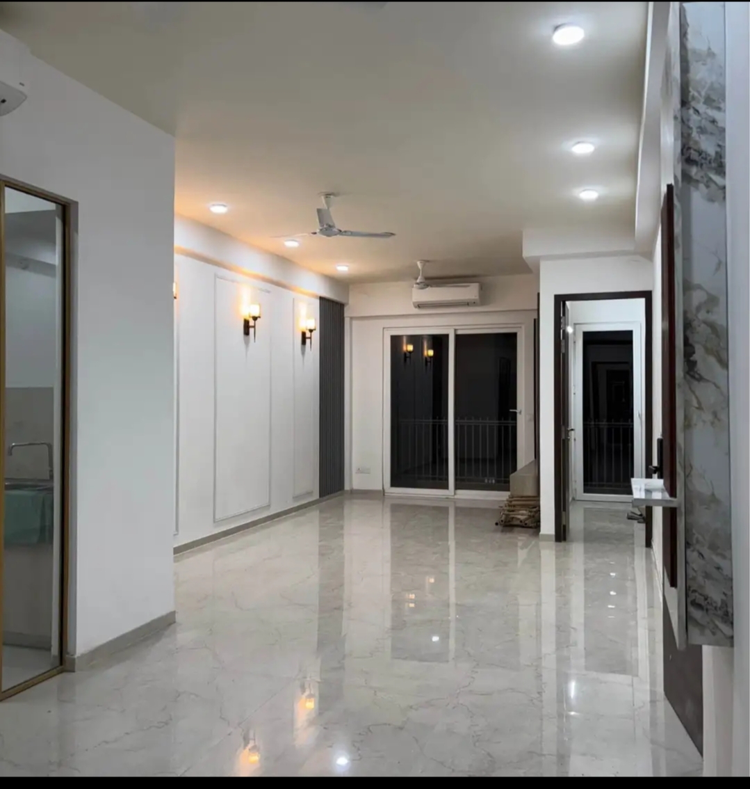 3 BHK + Pooja Room Apartment For Rent in Smart World Orchard