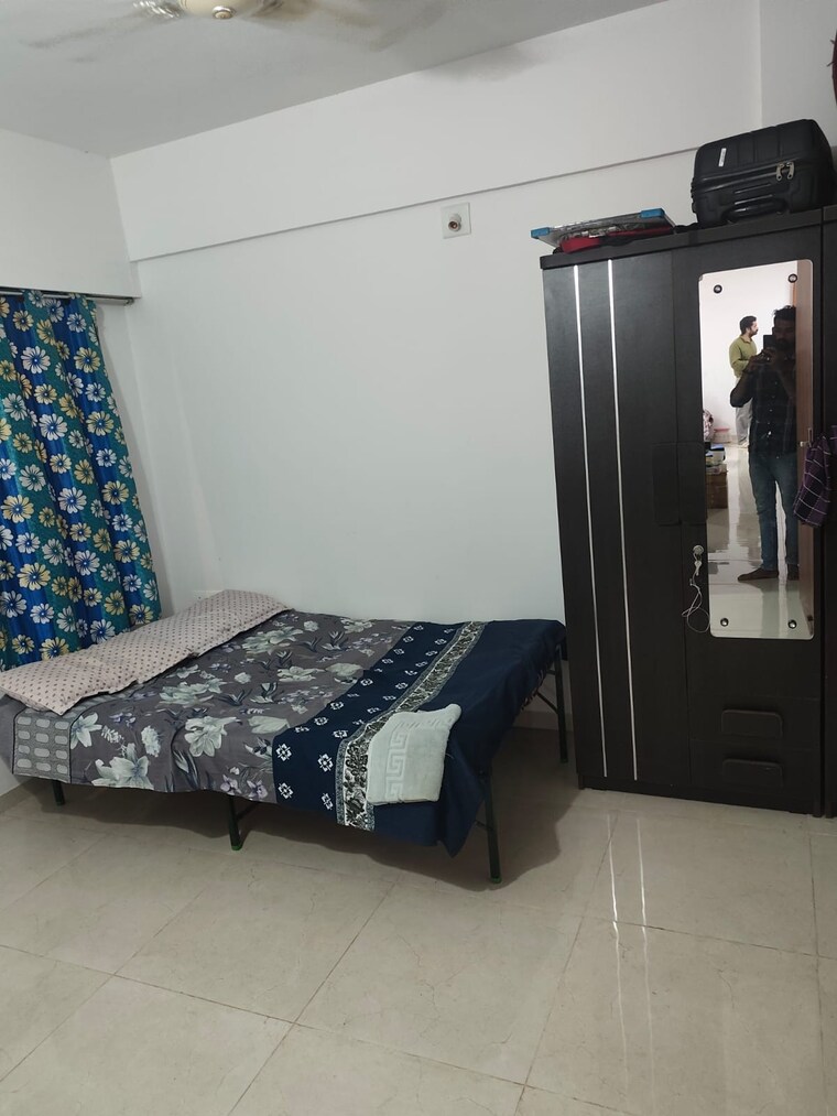 Bedroom, memnagar 2 Bedroom 1200 Sq.Ft. Apartment In Memnagar Ahmedabad 9295156