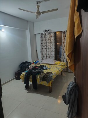 Bedroom in 2 BHK Apartment at Memnagar – for Rent