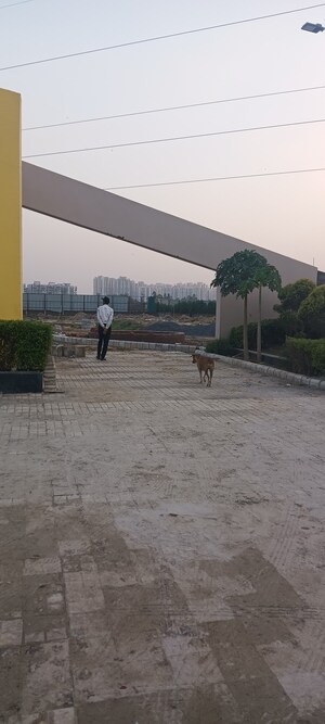  Plot – Exterior View View at Crossing Republik, Crossing Republic - for Sale