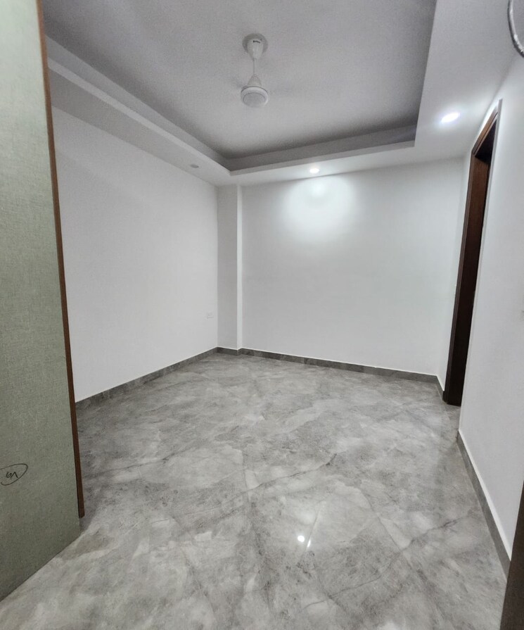 Room, saket 2 Bedroom 809 Sq.Ft. Builder Floor In Saket Delhi 9295144