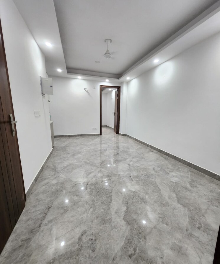 Room, saket 2 Bedroom 809 Sq.Ft. Builder Floor In Saket Delhi 9295144