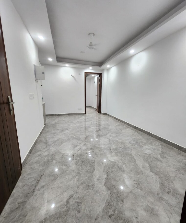 Room, saket 2 Bedroom 809 Sq.Ft. Builder Floor In Saket Delhi 9295144