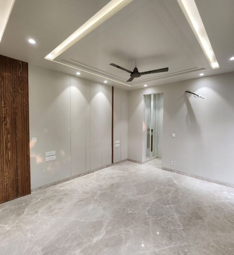 Room, tdi-the-grand-retreat 4 Bedroom 3338 Sq.Ft. Builder Floor In Sector 88 Faridabad 9295132