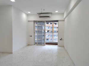 2 BHK Apartment For Rent in Ekta Tripolis, Goregaon West