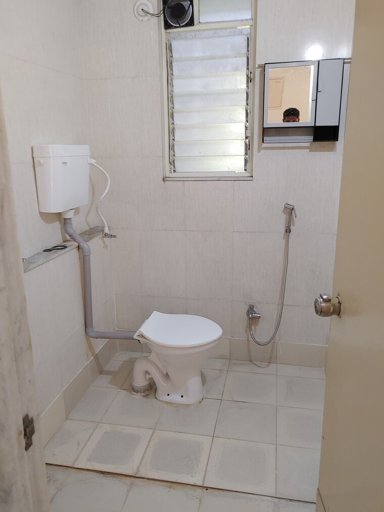 Bathroom, ambiience-antilia 2 Bedroom 1000 Sq.Ft. Apartment In Bavdhan Pune 9295151