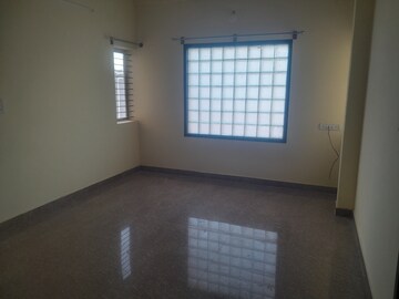 Room in 3 BHK Builder Floor at Ramamurthy Nagar – for Rent