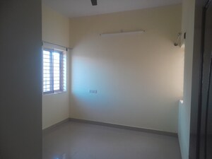 Room in 3 BHK Builder Floor at Ramamurthy Nagar – for Rent