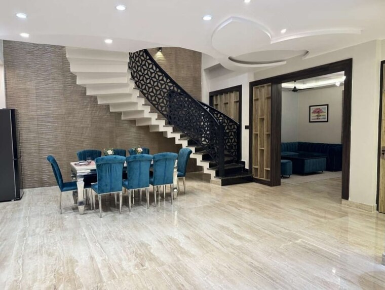 undefined, gomti nagar 3 Bedroom 3200 Sq.Ft. Independent House In Gomti Nagar Lucknow 9295175