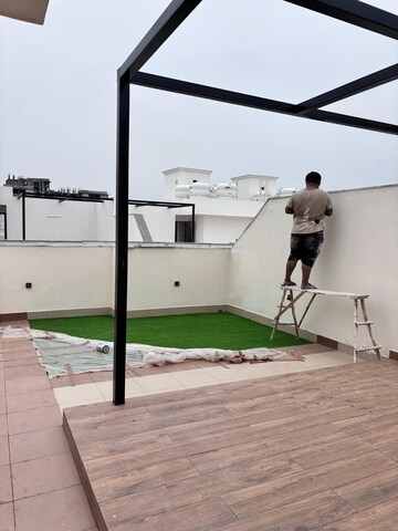 Staircase in 3 BHK Apartment at Sector 71 – for Rent