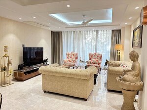 Living Room in 1 BHK Builder Floor at DLF Cyber Park, Sector 20 – for Rent