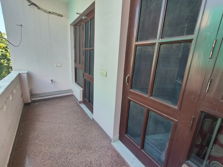 undefined, rwa-residential-society-sector-46 3 Bedroom 1750 Sq.Ft. Builder Floor In Sector 46 Gurgaon 9295216