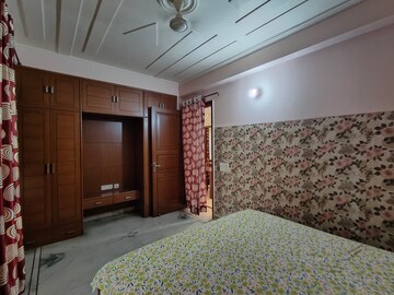 Bedroom in 3 BHK Builder Floor at RWA Residential Society Sector 46, Sector 46 – for Rent