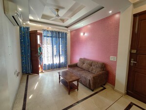 3 BHK Builder Floor For Rent in RWA Residential Society Sector 46, Sector 46