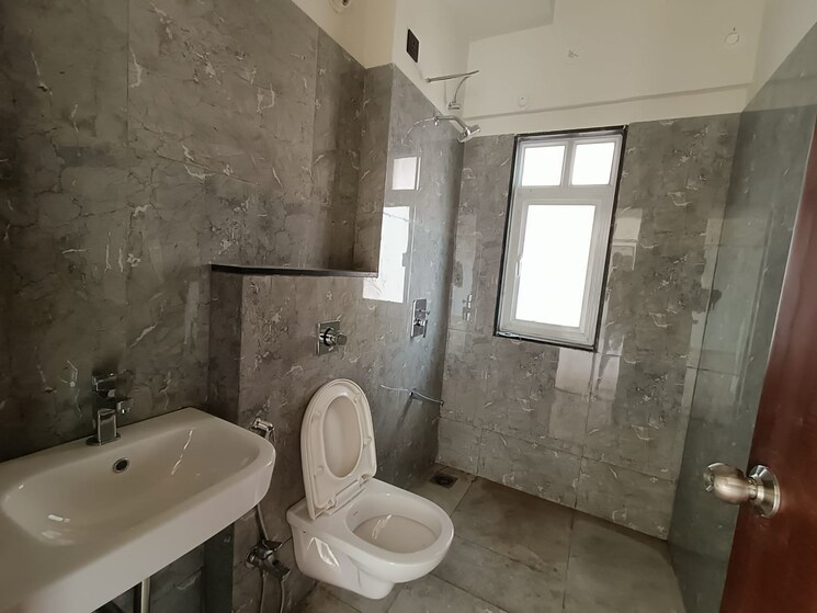 Bathroom, vtp-cygnus 2 Bedroom 649 Sq.Ft. Apartment In Kharadi Pune 9295207